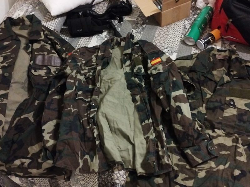 Equipo entero de airsoft. Armas y ropa. Ganga!!!