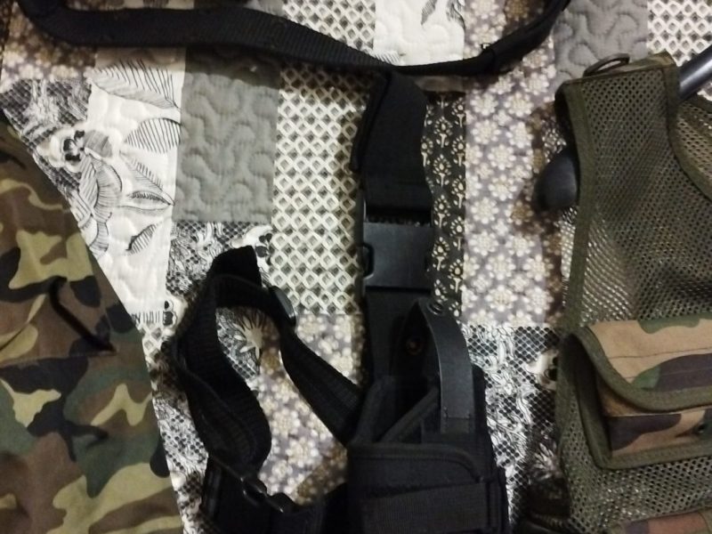 Equipo entero de airsoft. Armas y ropa. Ganga!!!