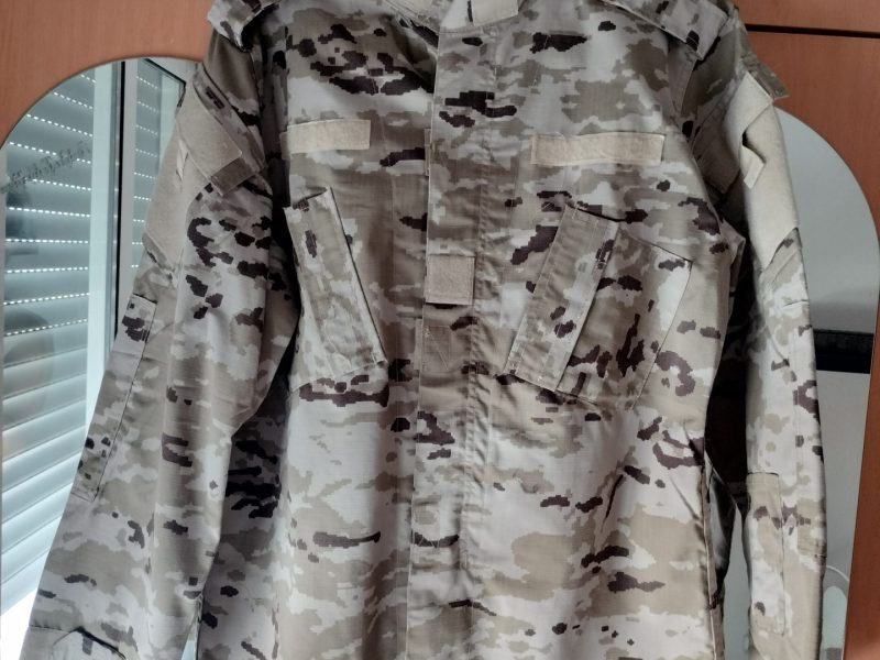 uniforme desertico talla M-L