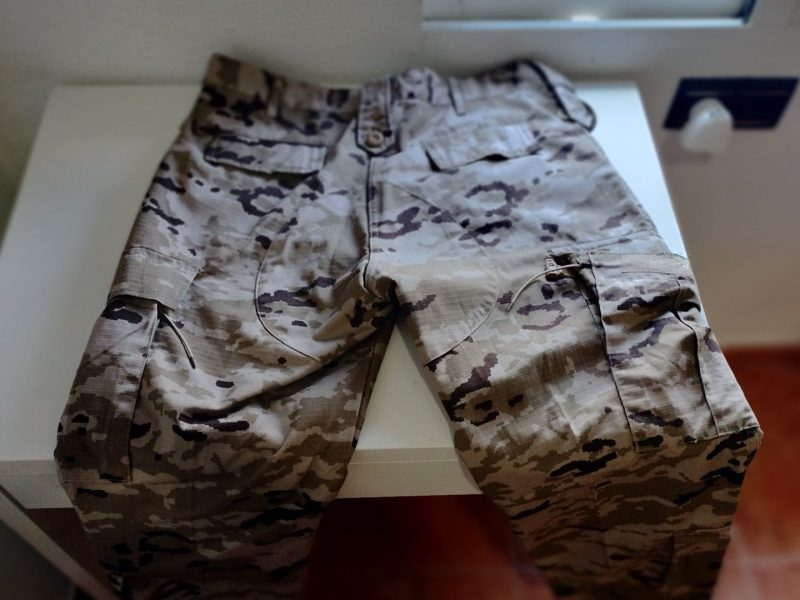 uniforme desertico talla M-L