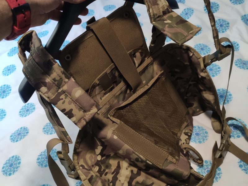 Se venden dos chalecos y un chest Rig