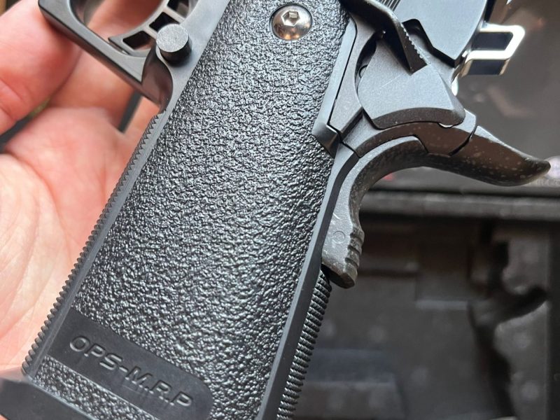 Tokyo Marui 5.1 + 2 cargadores
