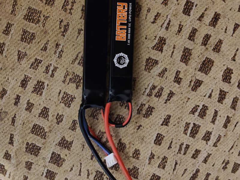 Replica aeg m4 saigo shinobi negra (hex custom) + la batería 7.4V + el cargador