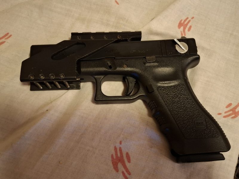 Pistola