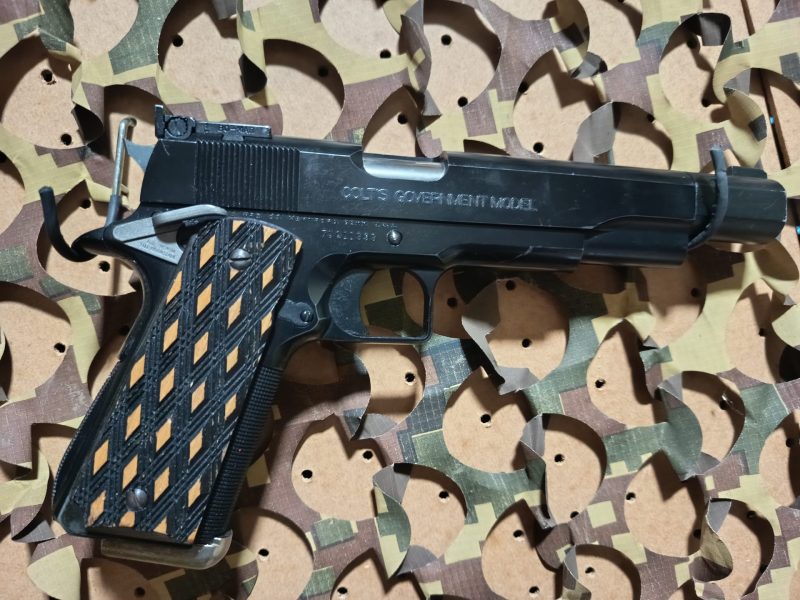 Western Arms exclusiva