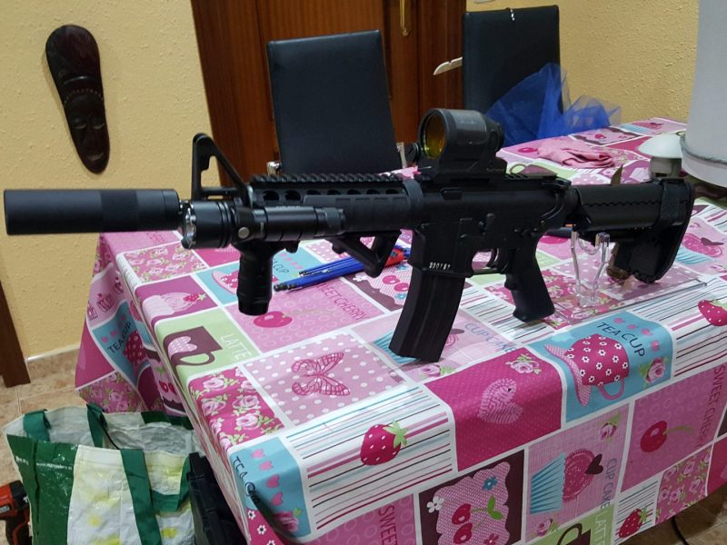 Tokyo marui NGRS CQB-R negra