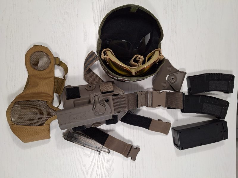 Gafas tacticas + protección + cargadores