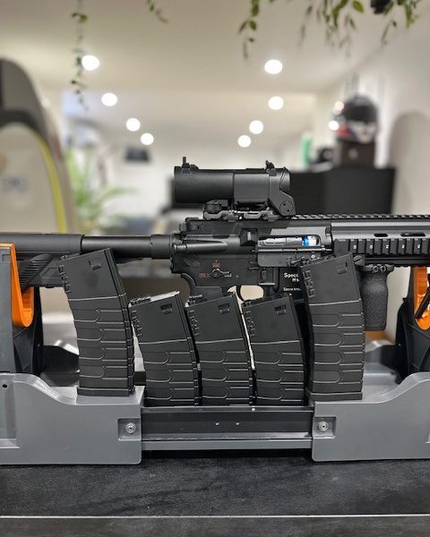 Vendo replica marca Specna Arms H Series, modelo SA Hseries Cal 5.56mm x 45
