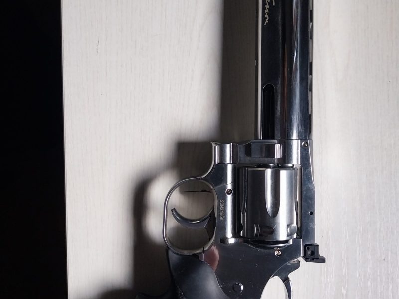 Dan Wesson 715 Revolver