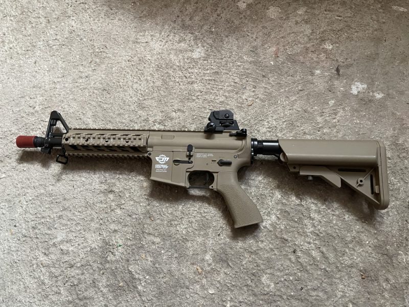Réplica G&G tres partidas de uso.