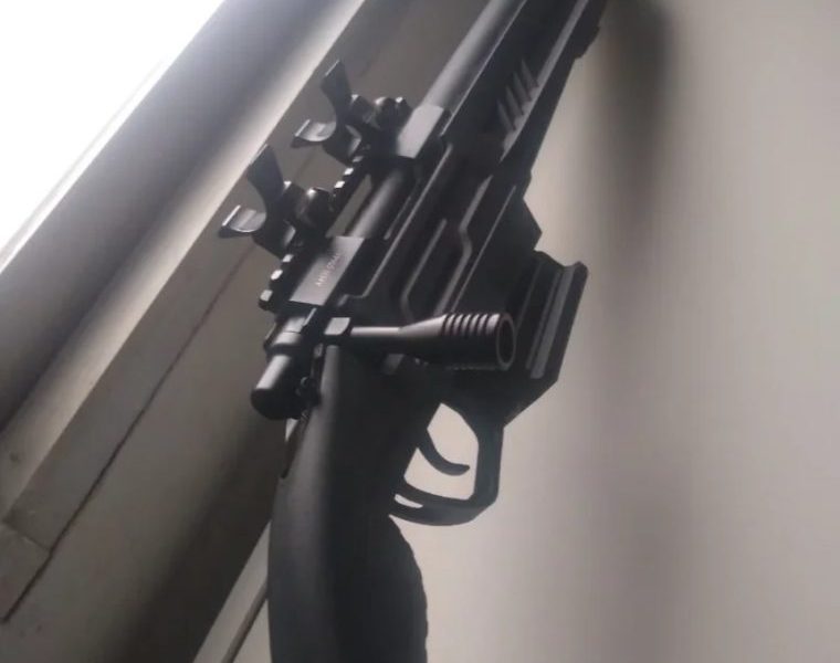 Replica t11 action armi