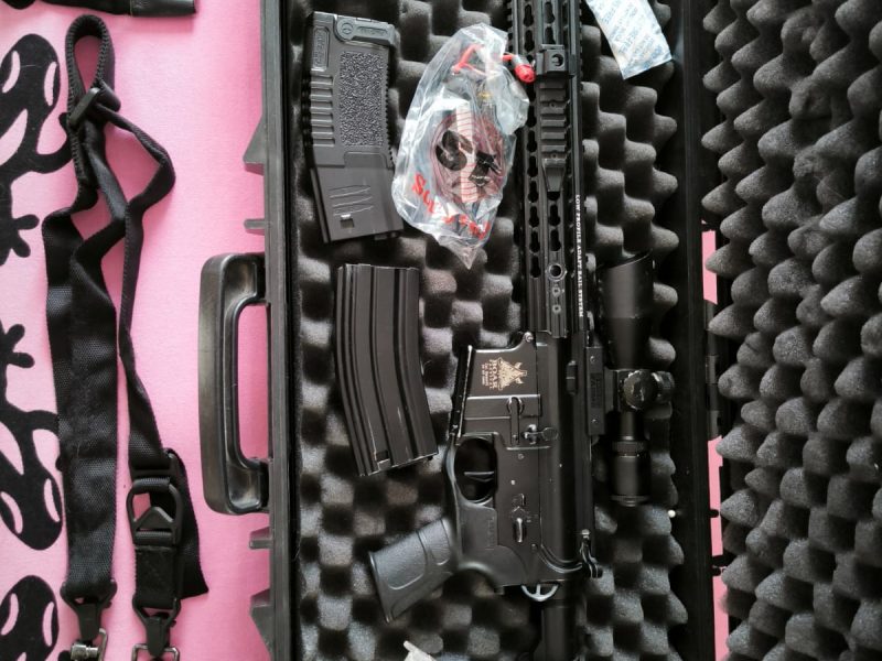 M4 Upgradeada y kit de accesorios