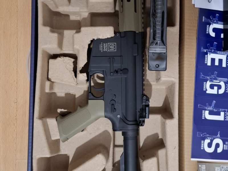 Fusil Specna Arms F03 Carabina