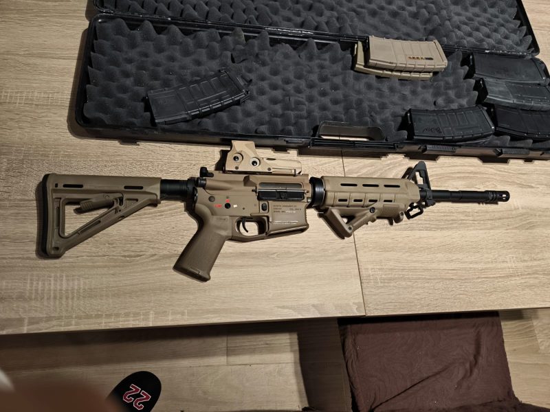 M4 MAGPUL MOE TAN