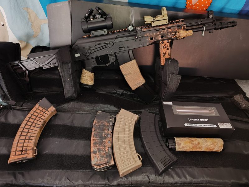 Ak12 pack 340 , replica más batería y cargador batería 210