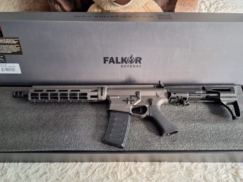 Falkor M4 Blitz SBR AEG CRS stock NUEVO