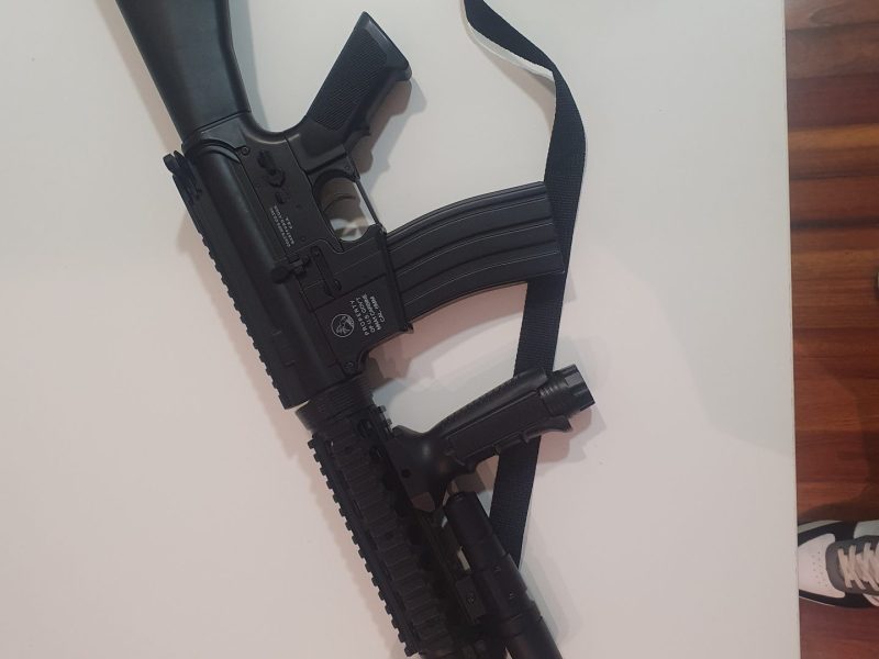 Vendo 3 replicas exactas de airsoft