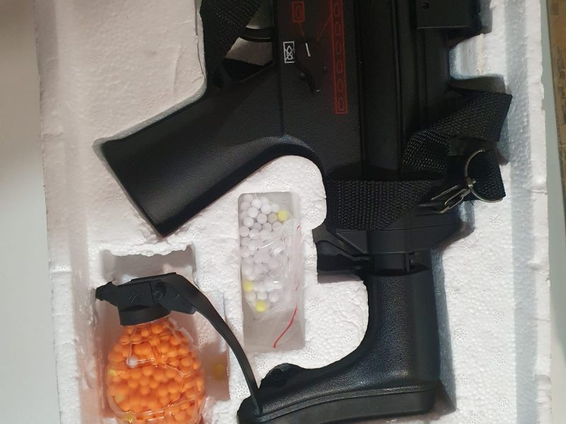 Vendo 3 replicas exactas de airsoft