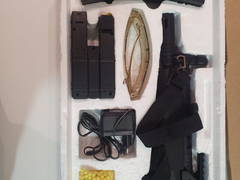 Vendo 3 replicas exactas de airsoft