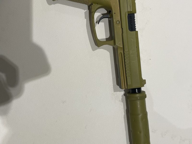 PISTOLA Tokyo Marui HK45 GBB + Suppressor – Custom Stalker