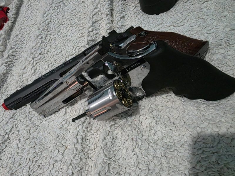 Revolver sport , revolver 350 y beretta