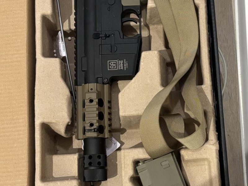 Airsoft Specna Arms (réplica M4)