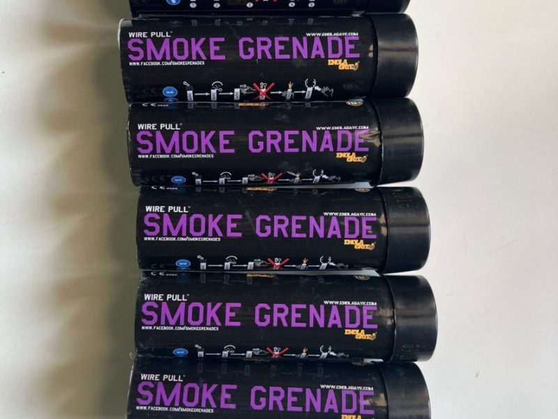 5 Granadas 6 bombas de humo