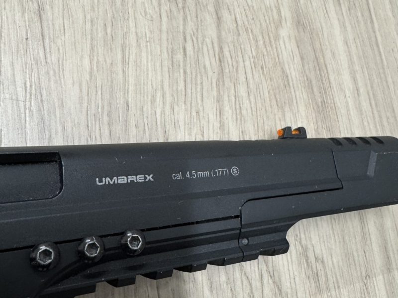 PISTOLA DE AIRE COMPRIMIDO UMAREX ACEGUN 4,4mm