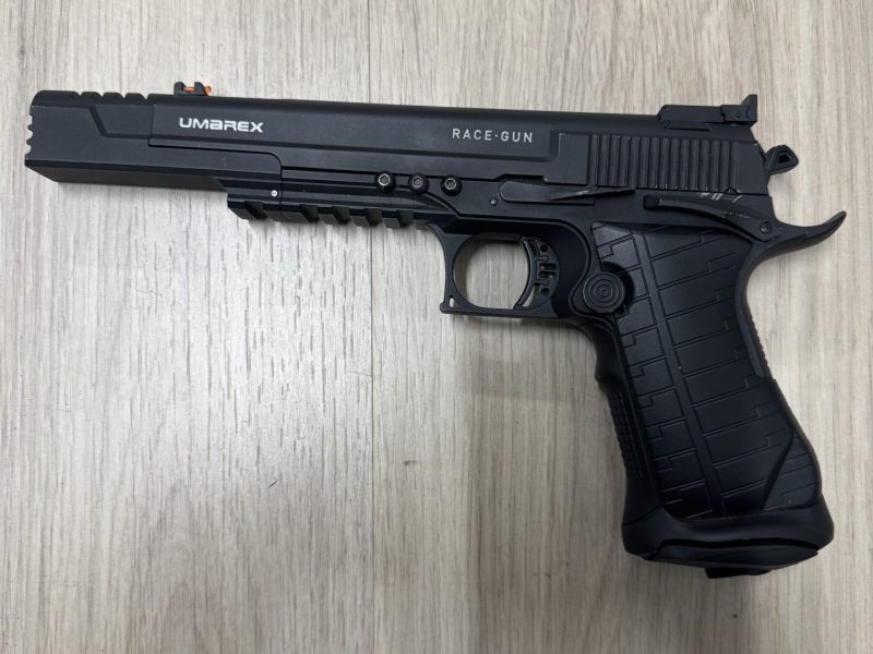 PISTOLA DE AIRE COMPRIMIDO UMAREX ACEGUN 4,4mm