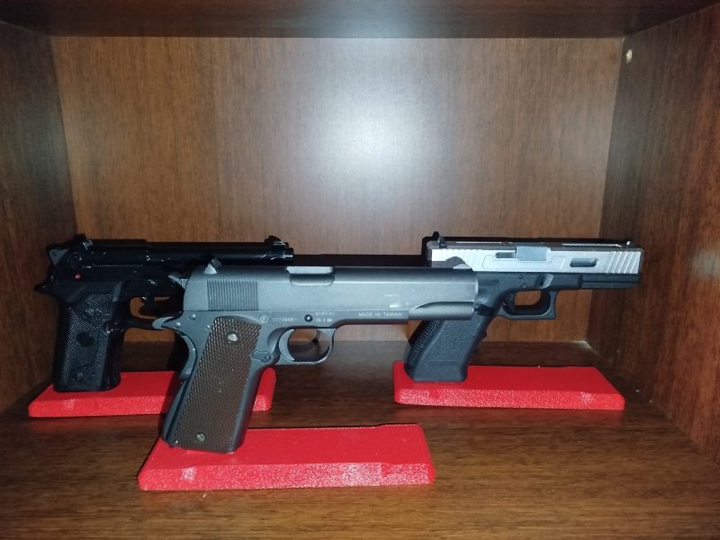 Bases / Stand para pistolas impresas en 3D