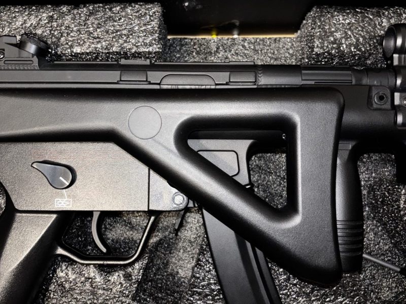 MP5K Full Metal completamente nuevo (con balines - sin/con cargador)
