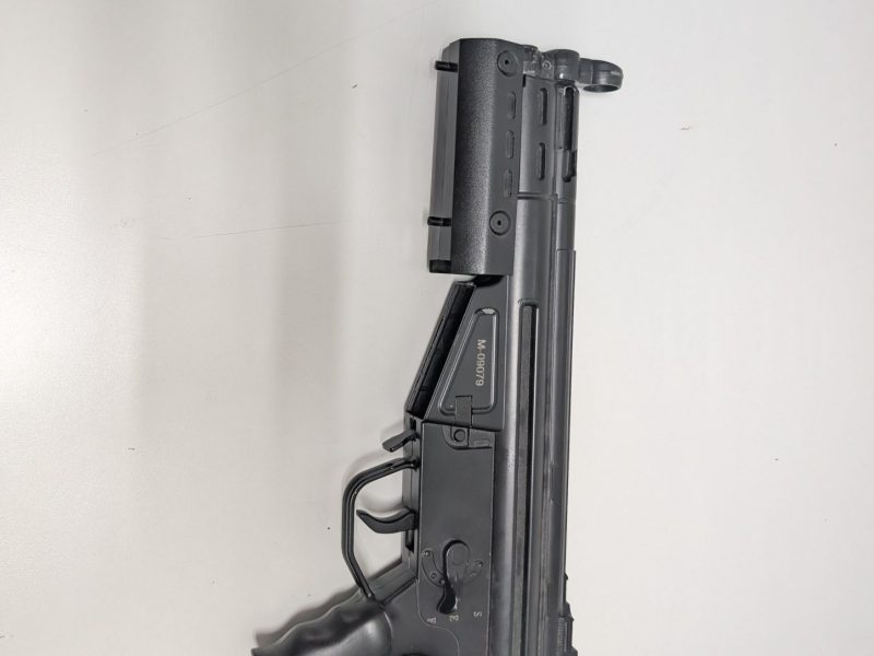 Réplica Airsoft eléctrica para reparar o piezas
