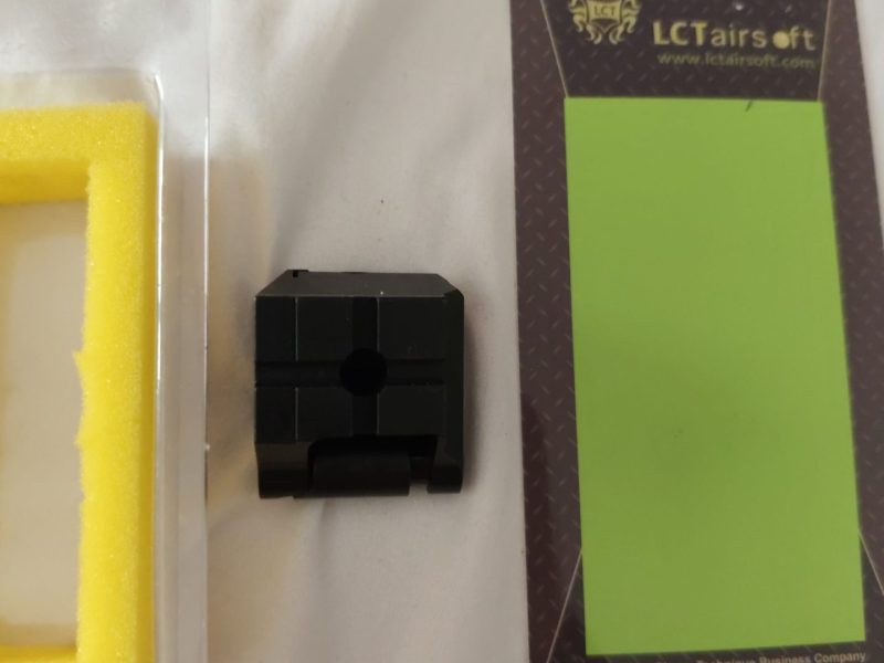 Culata Lct y adaptador picatiny totalmente nueva sin estrenar