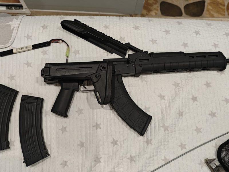 Réplicas M4 y AK47
