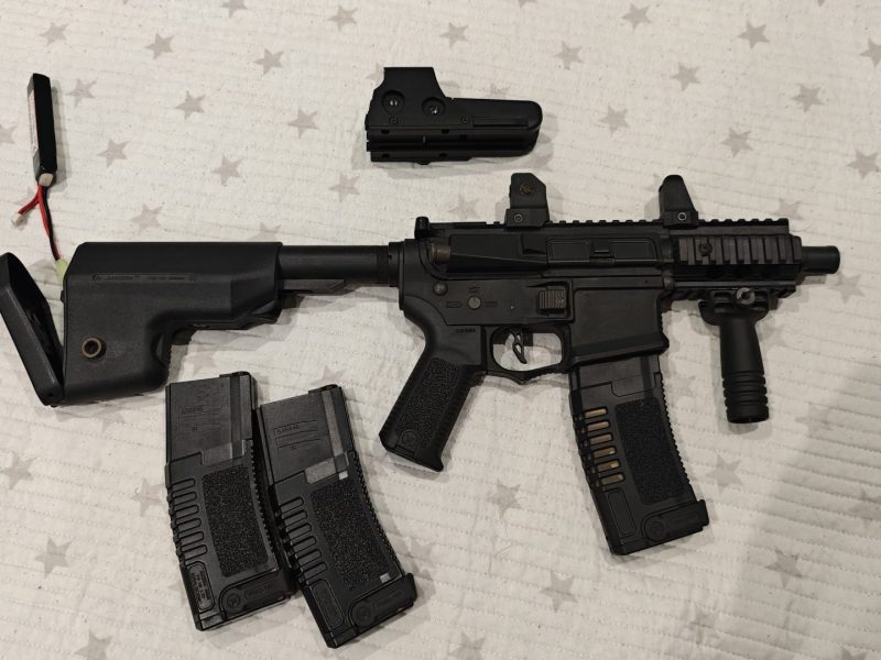 Réplicas M4 y AK47