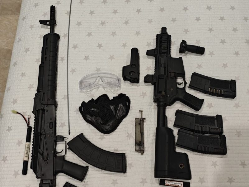 Réplicas M4 y AK47