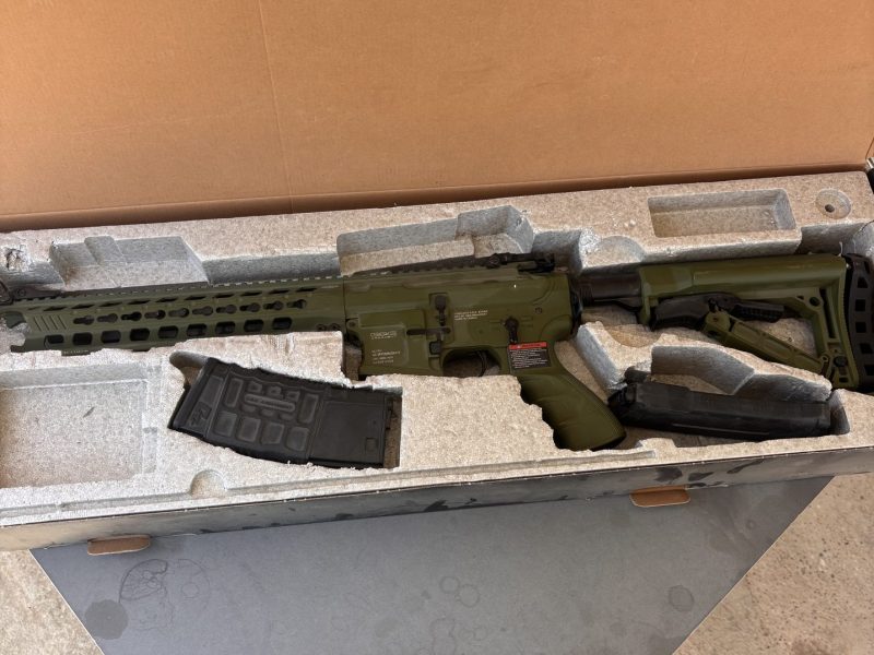 G&G CM16 PREDATOR