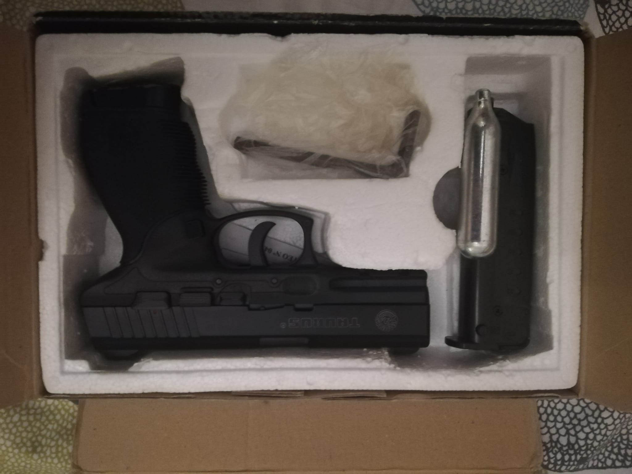 M16