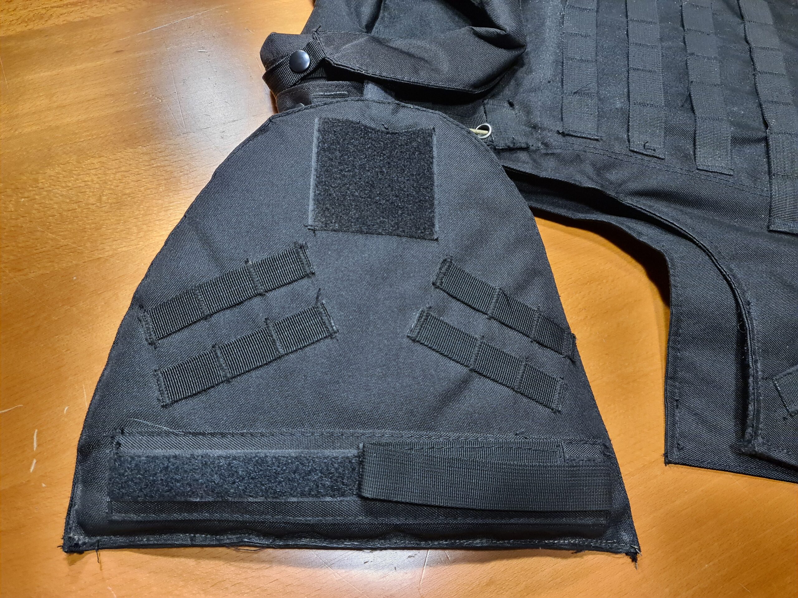 Chaleco tactico OTV completo y funda con cuchillo