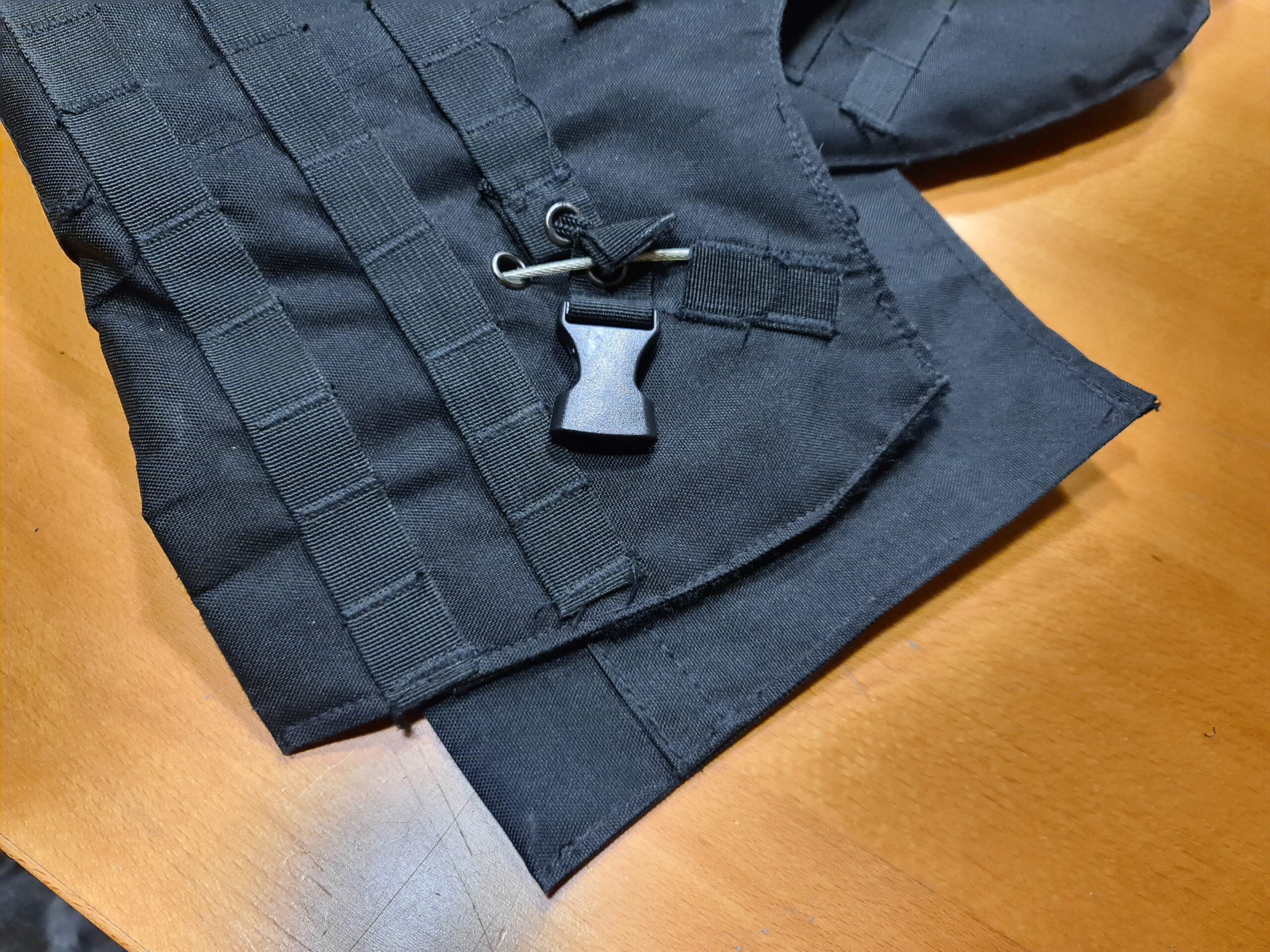 Chaleco tactico OTV completo y funda con cuchillo