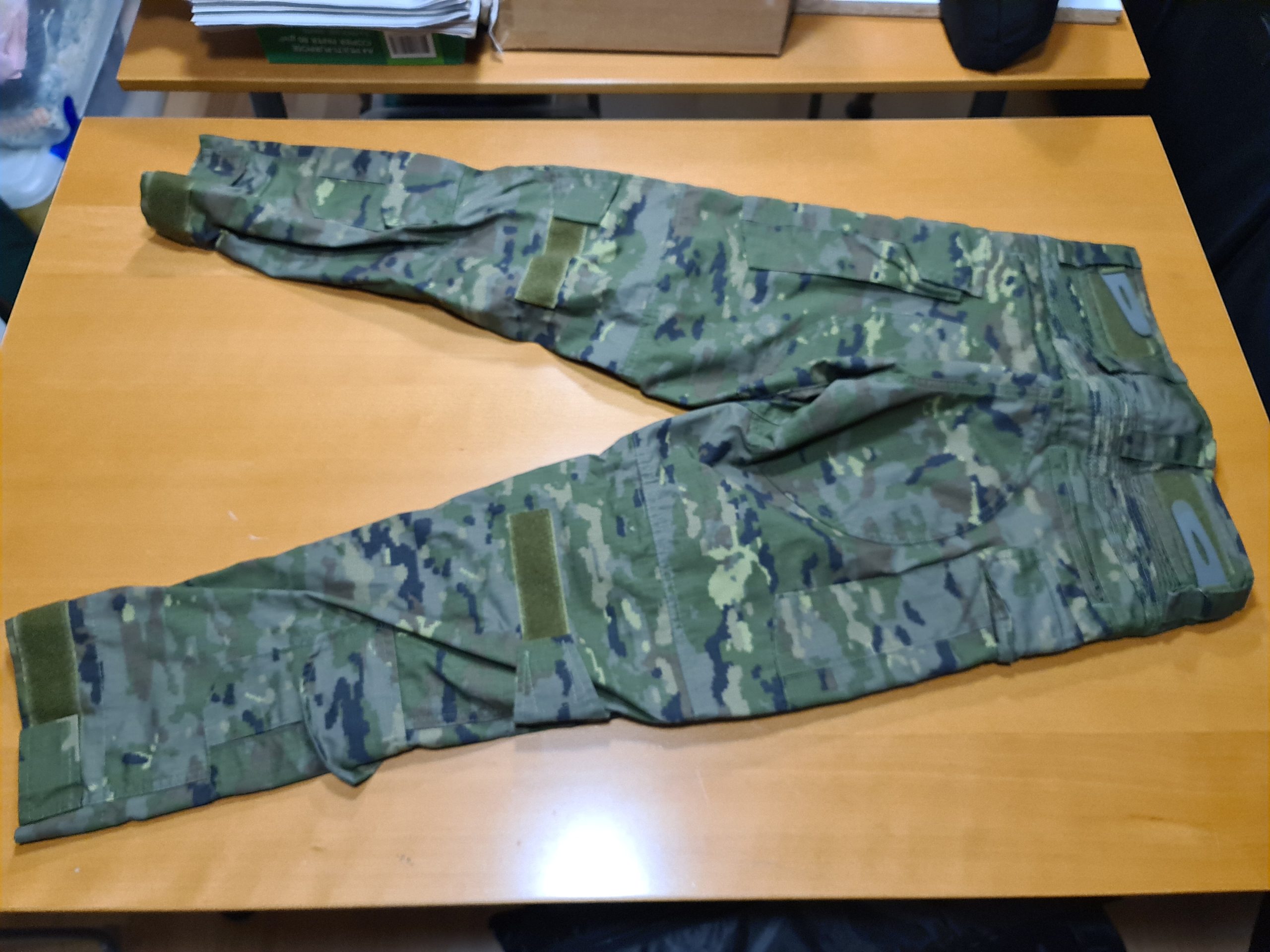 Uniforme de combate Boscoso Español