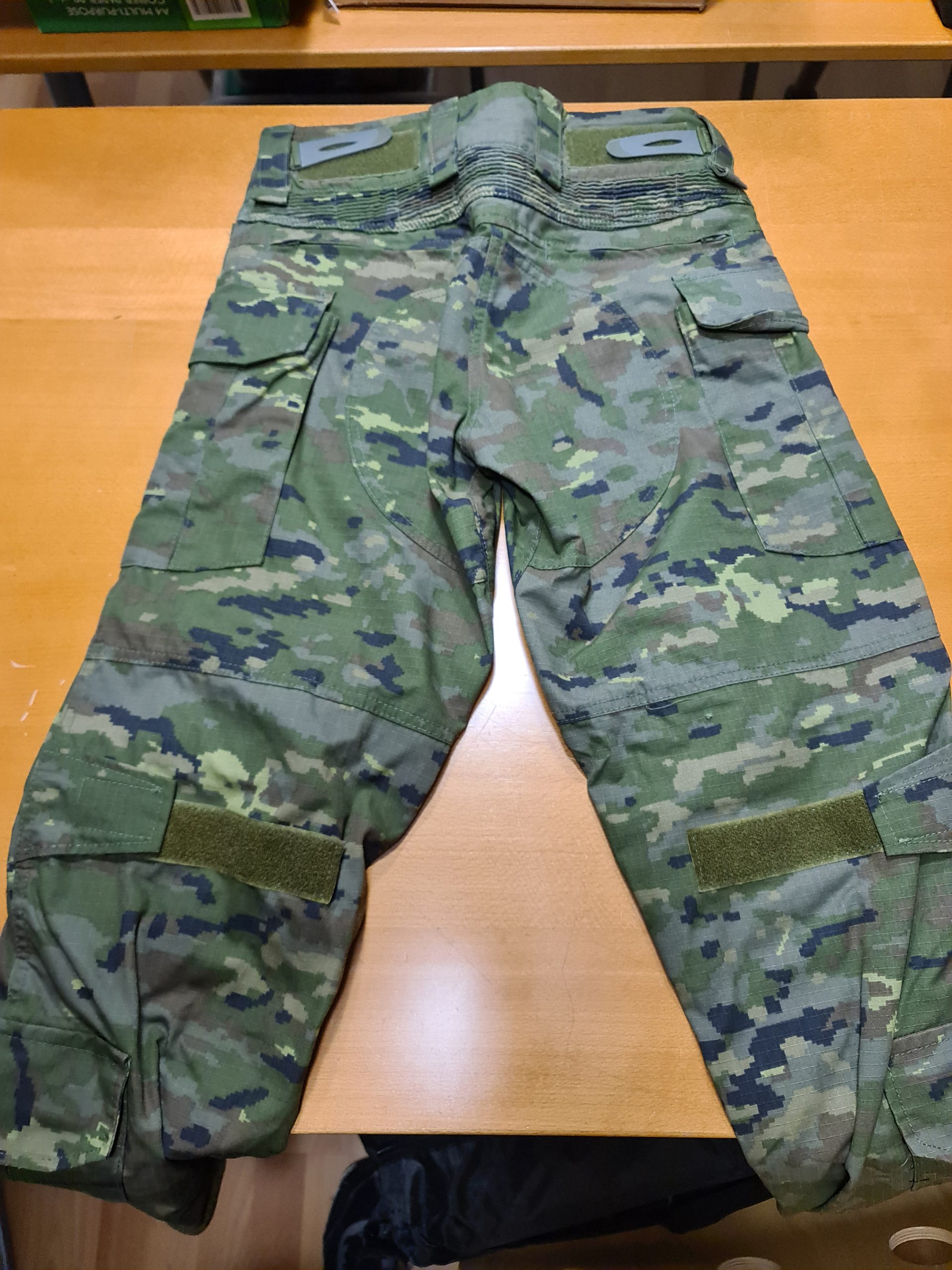Uniforme de combate Boscoso Español