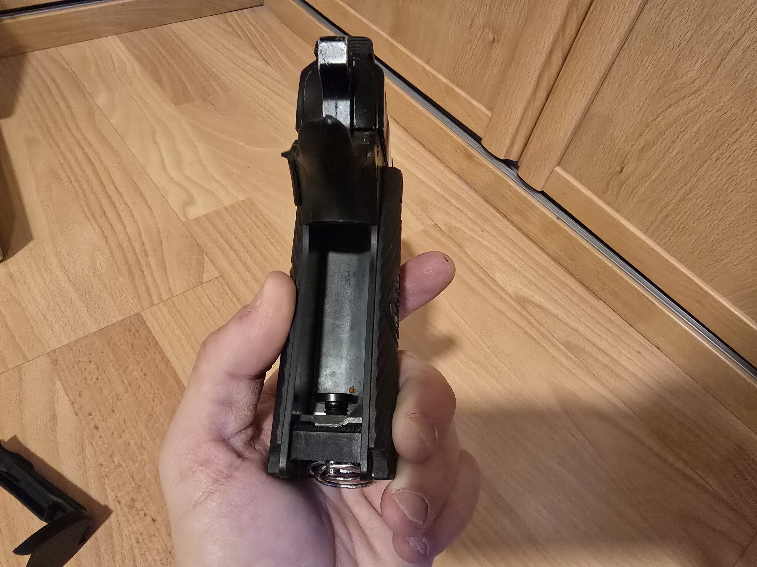 Pistola ASG Duty One - 6 milimetros