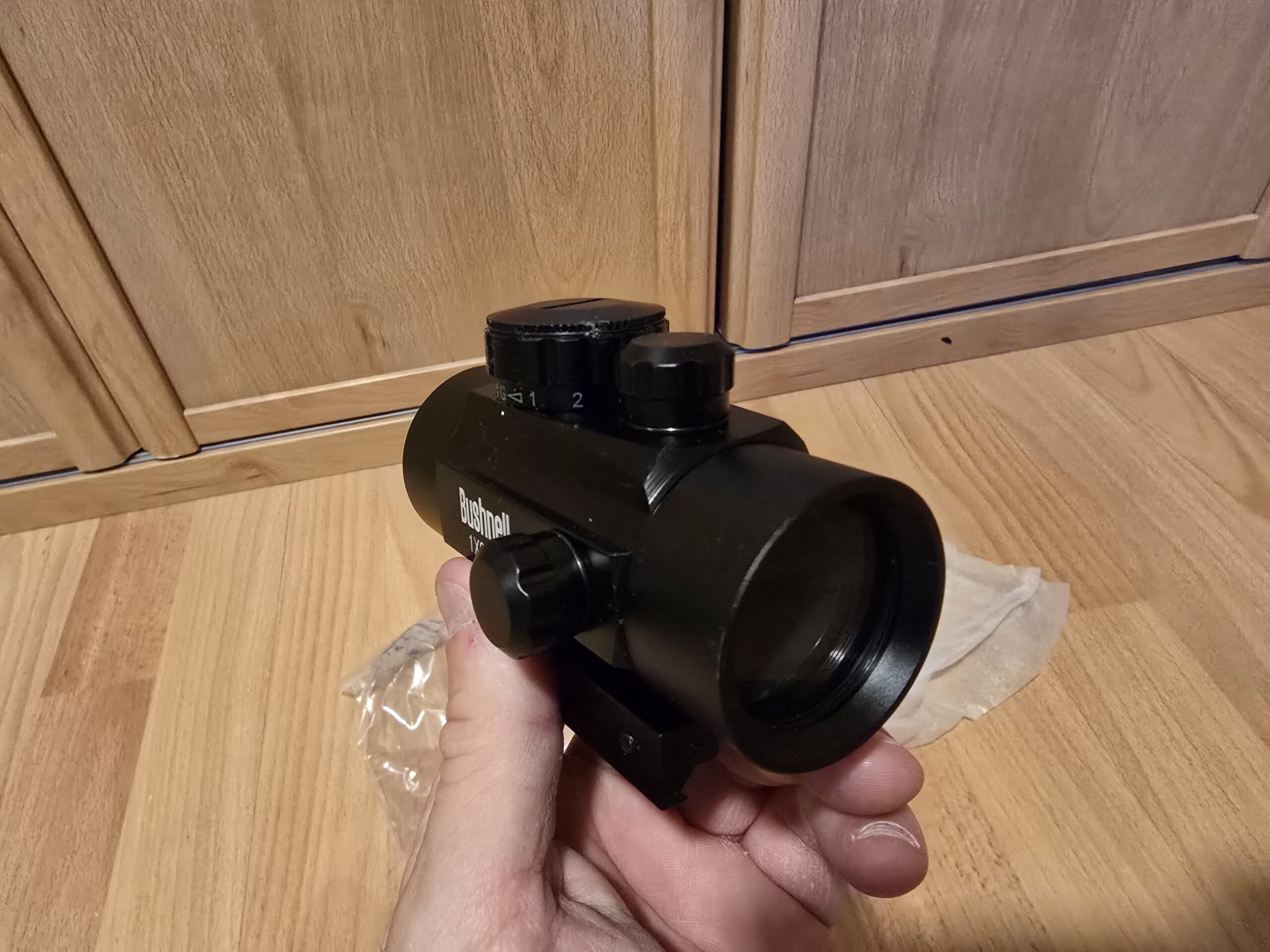 Mira telescópica Bushnell 1X30RD con punto rojo
