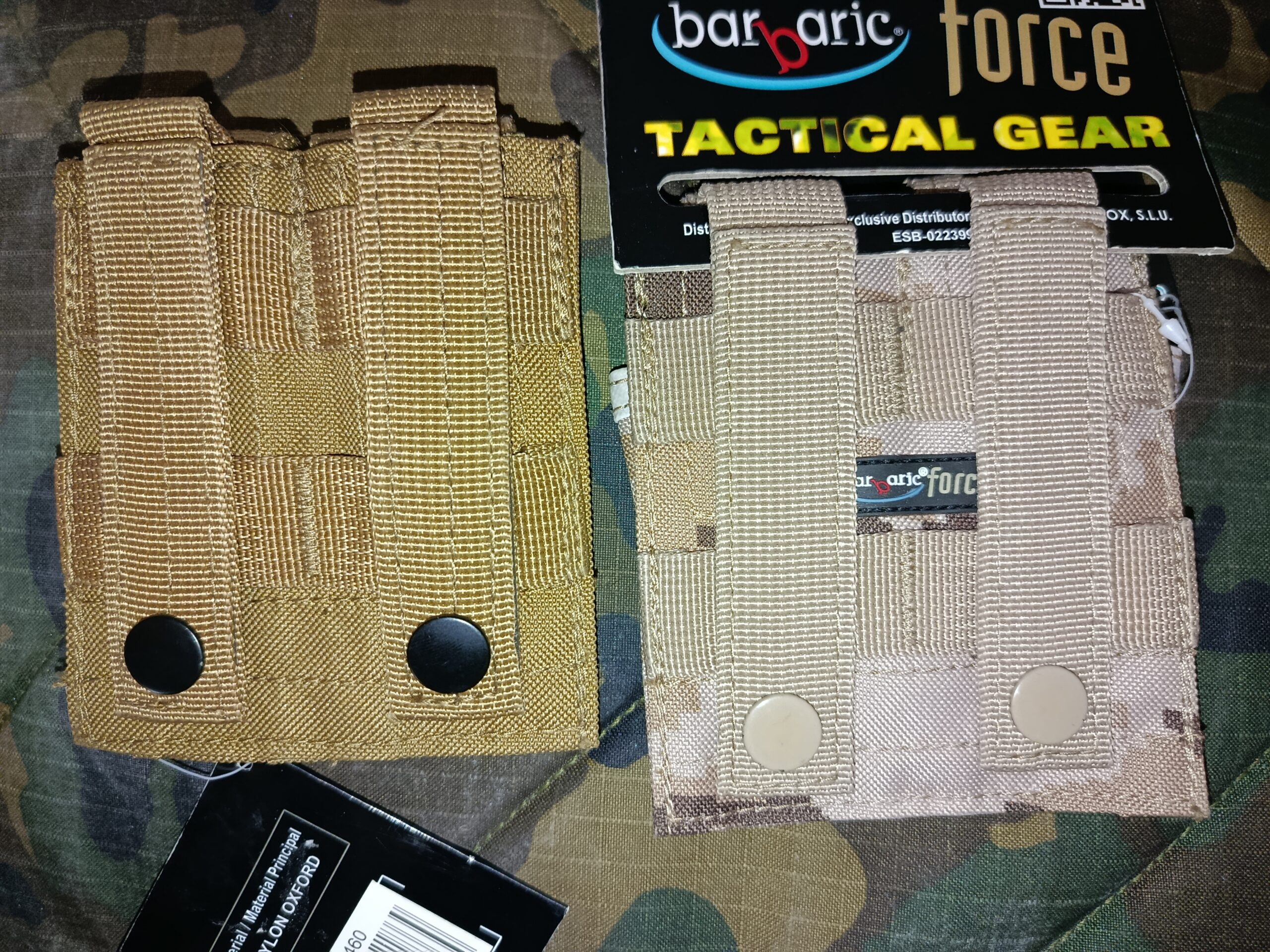 Pistol mag pouch dobles.
