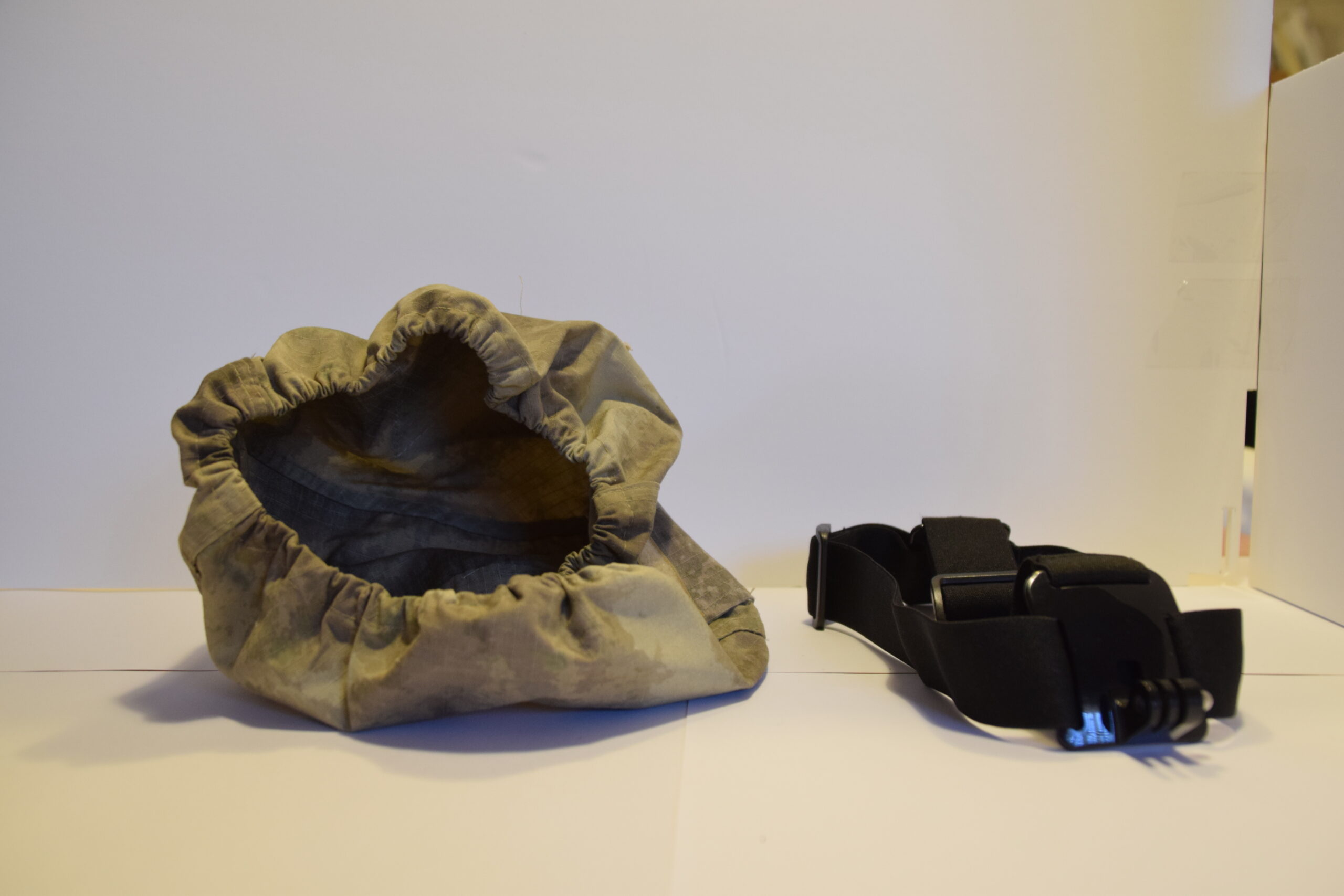Casco Militar RATNIK, Funda Atacs, Correa GOPRO