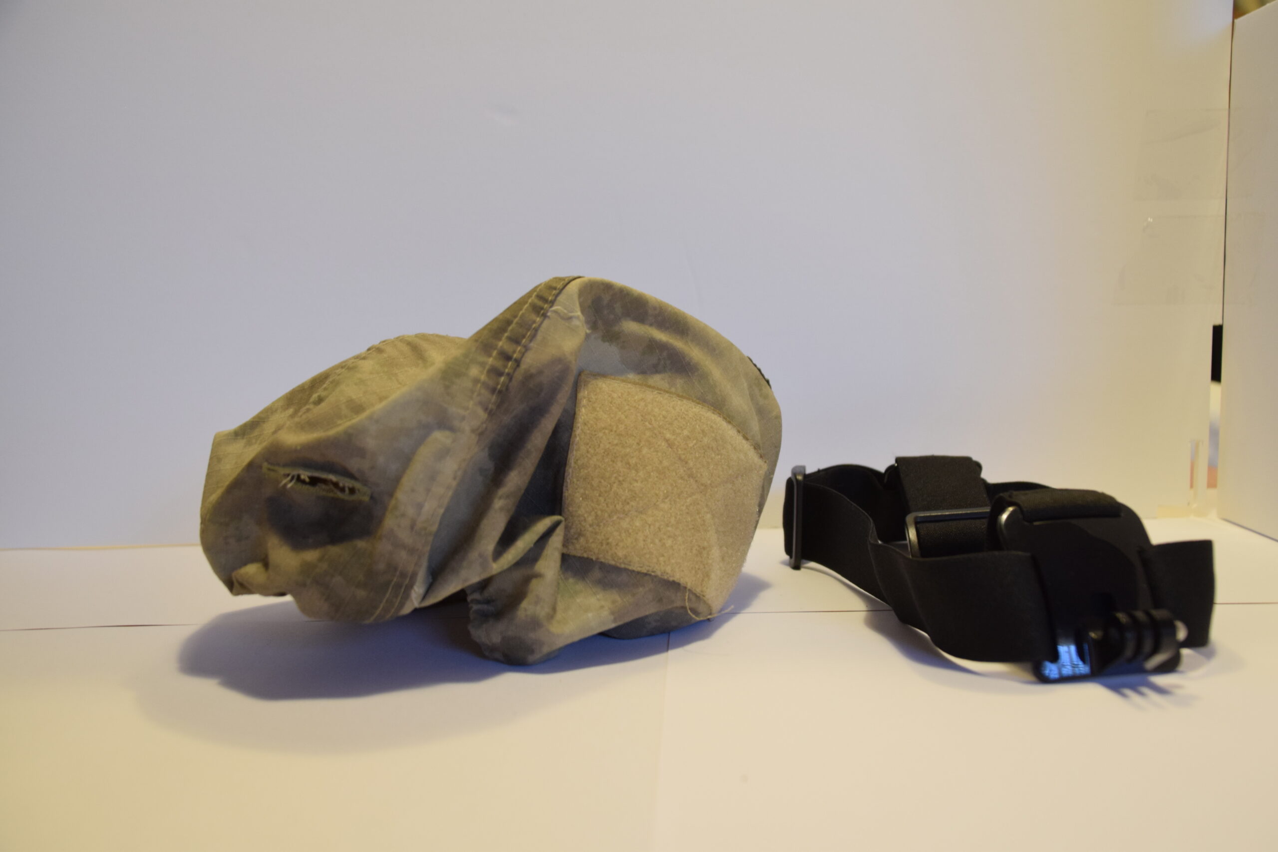 Casco Militar RATNIK, Funda Atacs, Correa GOPRO