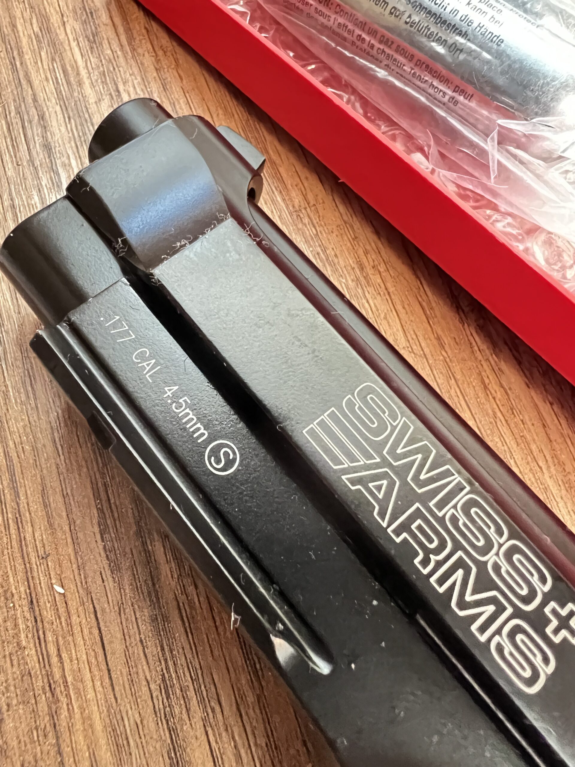 Pistola réplica Swiss Arms P92
