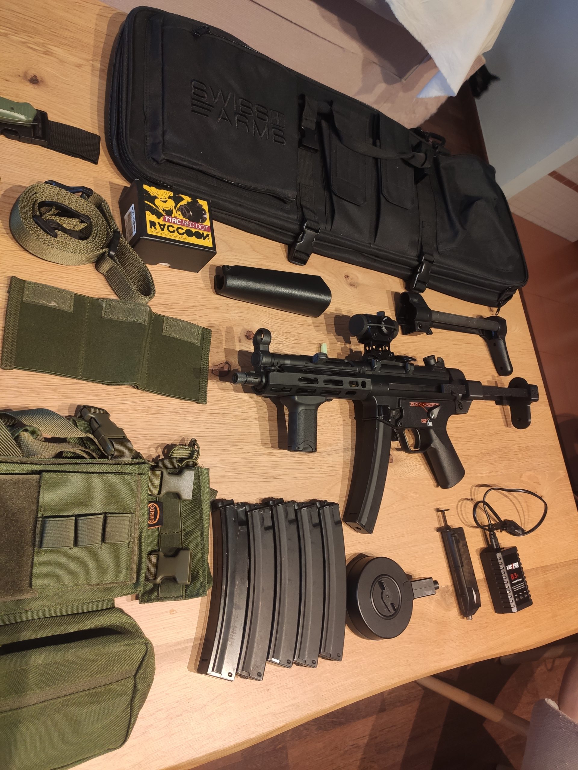 Mp5 Tokio Marui custom+ extras