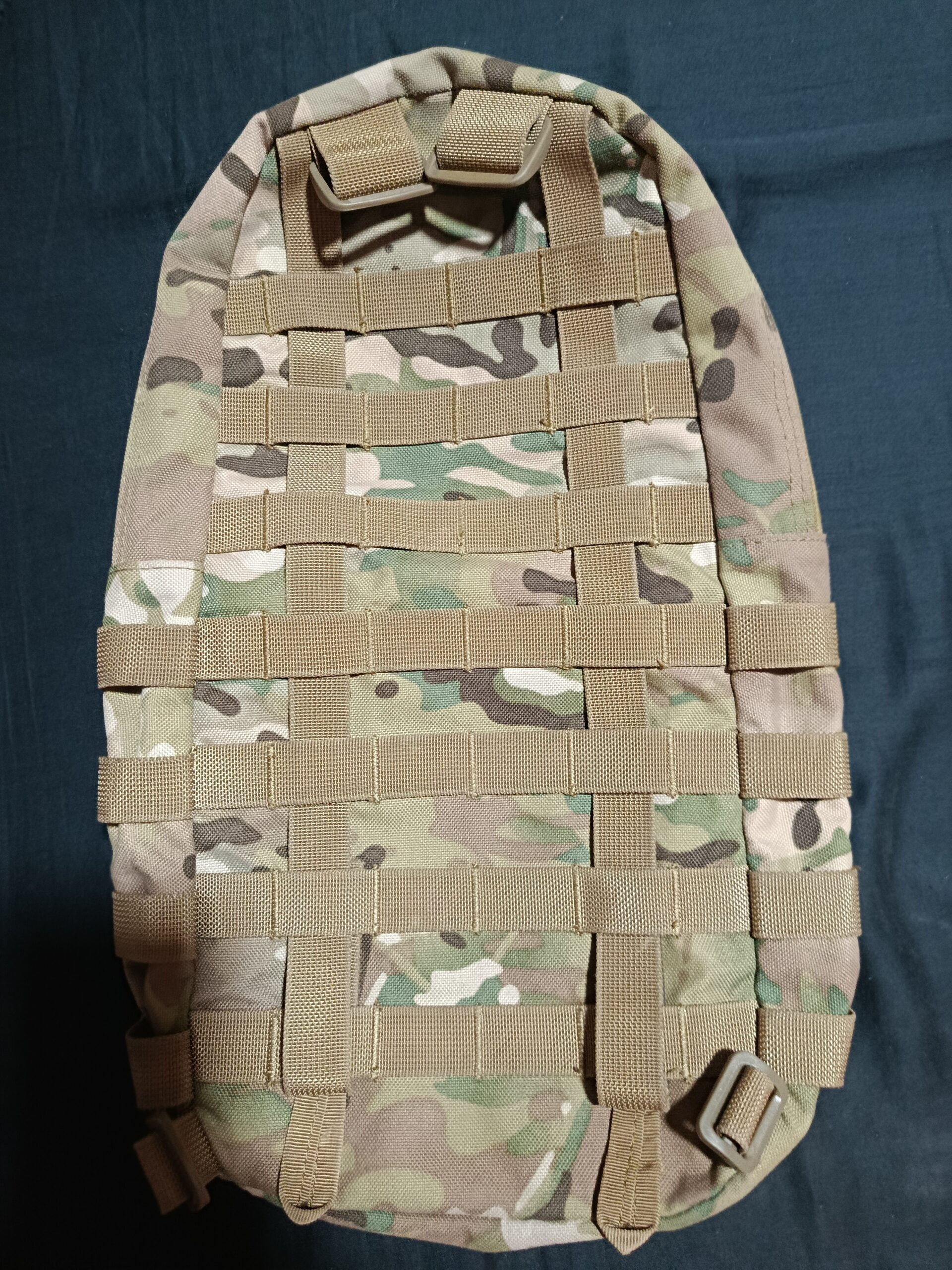 Mochila hidratación multicam